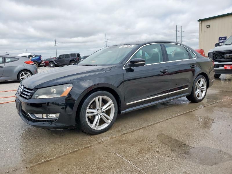 VOLKSWAGEN PASSAT SE 2015 with VIN 1VWBS7A38FC033126 - Photo from auction