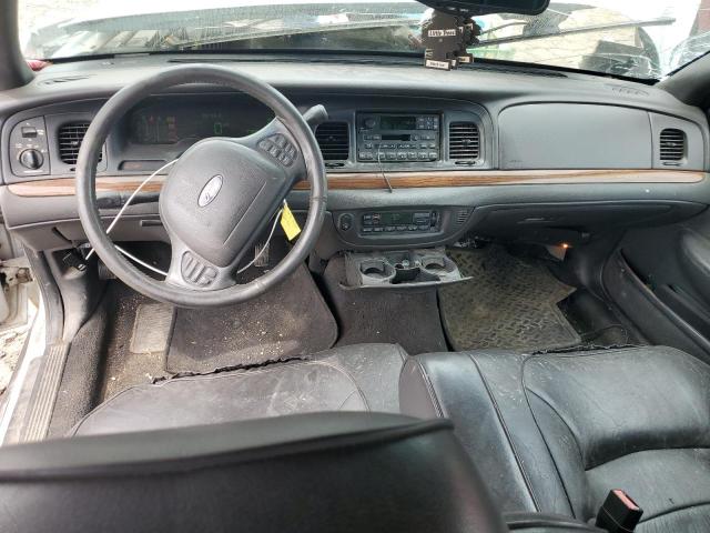 Photo 8 from auction – 2002 FORD CROWN VICT with VIN 2FAFP74WX2X128334