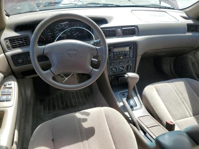 Photo 8 from auction – 2001 TOYOTA CAMRY LE with VIN 4T1BF28K51U124747
