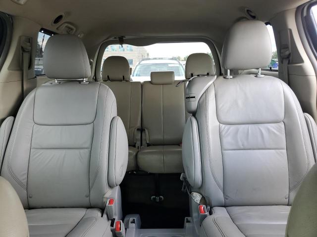 Photo 10 from auction – 2013 TOYOTA SIENNA LE with VIN 5TDKK3DC2DS346157