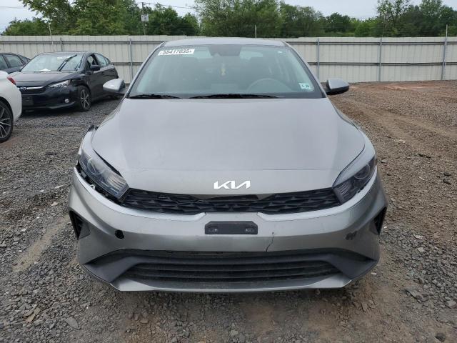 Photo 5 from auction – 2023 KIA FORTE LX with VIN 3KPF24AD8PE569211