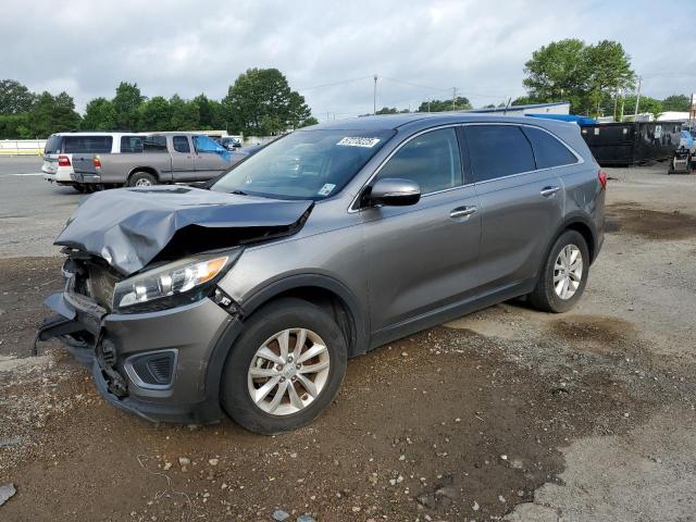 KIA SORENTO LX 2016 with VIN 5XYPG4A33GG070140 - Photo from auction