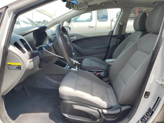 Photo 7 from auction – 2017 KIA FORTE LX with VIN 3KPFK4A70HE039021