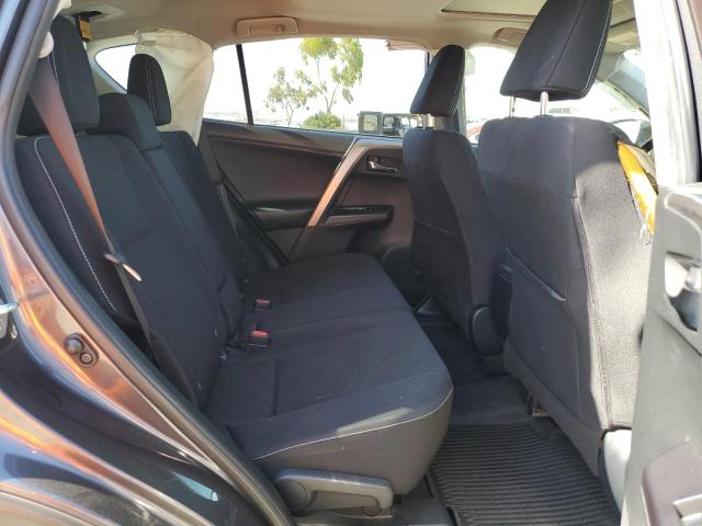 Photo 11 from auction – 2017 TOYOTA RAV4 XLE with VIN JTMWFREV7HJ710665