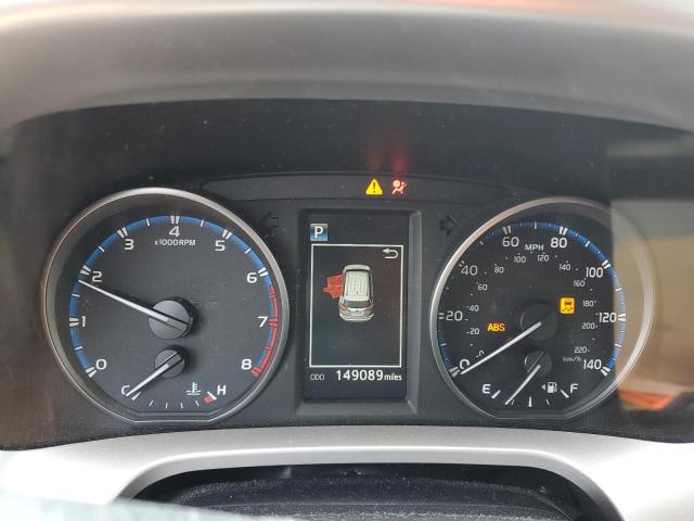 Photo 9 from auction – 2017 TOYOTA RAV4 with VIN JTMWFREVXHJ717075