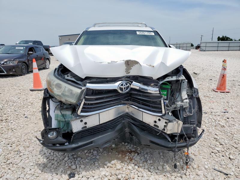 Photo 5 from auction – 2016 TOYOTA HIGHLANDER with VIN 5TDKKRFH6GS136693
