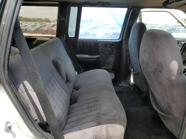 Photo 11 from auction – 1994 GMC S15 JIMMY with VIN 1GKDT13W5R2503916