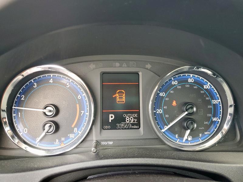 Photo 9 from auction – 2018 TOYOTA COROLLA L with VIN 2T1BURHEXJC109719