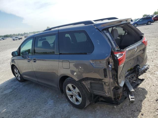 Photo 2 from auction – 2017 TOYOTA SIENNA LE with VIN 5TDKZ3DC5HS842118