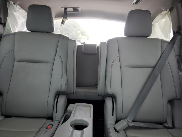 Photo 10 from auction – 2019 TOYOTA HIGHLANDER with VIN 5TDKZRFH3KS559736