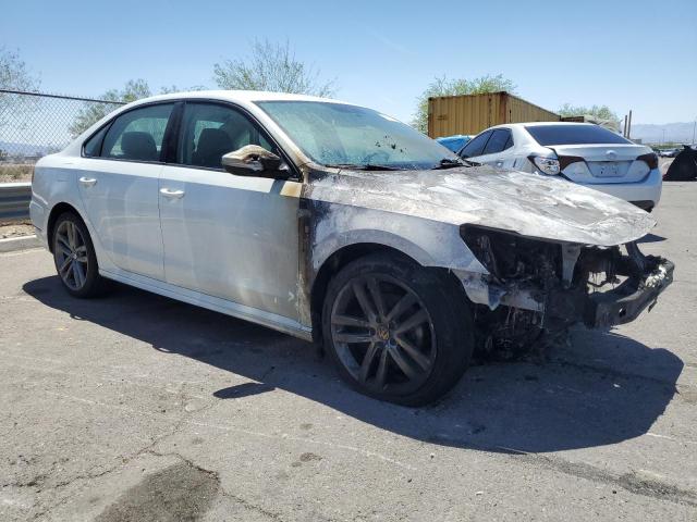 Photo 4 from auction – 2018 VOLKSWAGEN PASSAT with VIN 1VWAA7A35JC017165