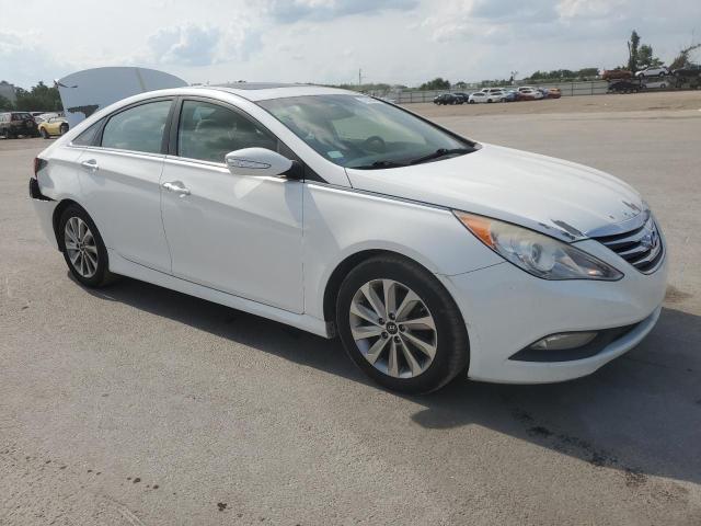 Photo 4 from auction – 2014 HYUNDAI SONATA SE with VIN 5NPEC4AB0EH934528