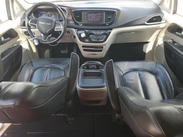 Photo 8 from auction – 2017 CHRYSLER PACIFICA T with VIN 2C4RC1BG1HR821530