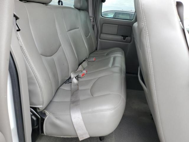 Photo 10 from auction – 2004 CHEVROLET SILVERADO with VIN 1GCHC292X4E353638