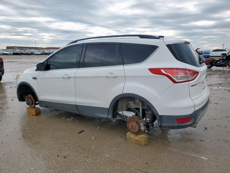 Photo 2 from auction – 2014 FORD ESCAPE SE with VIN 1FMCU9GX3EUD59539