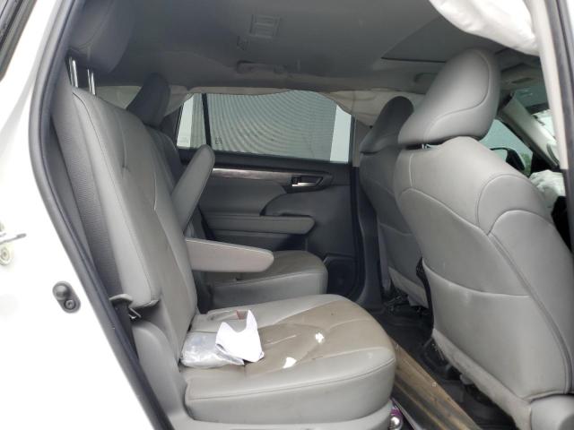 Photo 11 from auction – 2022 TOYOTA HIGHLANDER with VIN 5TDYZRAH1NS117138