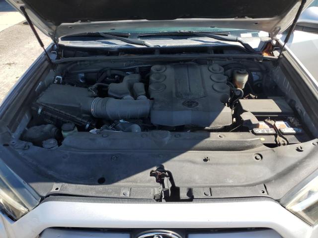 Photo 12 from auction – 2018 TOYOTA 4RUNNER SR with VIN JTEZU5JR9J5184814