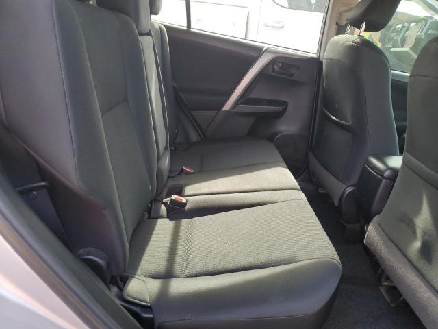 Photo 11 from auction – 2018 TOYOTA RAV4 LE with VIN 2T3ZFREV8JW515209