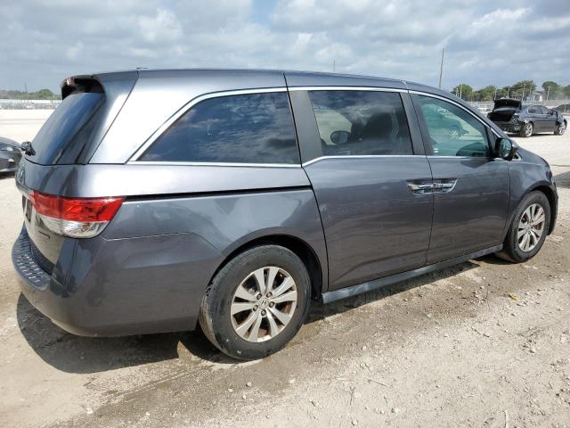 Photo 3 from auction – 2017 HONDA ODYSSEY SE with VIN 5FNRL5H32HB024131