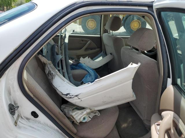 Photo 10 from auction – 2000 TOYOTA CAMRY CE with VIN JT2BG22K1Y0403018