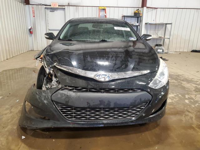 Photo 5 from auction – 2013 HYUNDAI SONATA HYB with VIN KMHEC4A45DA072880