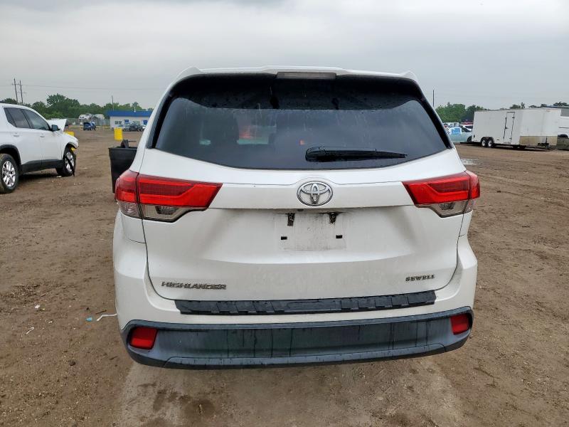 Photo 6 from auction – 2018 TOYOTA HIGHLANDER with VIN 5TDZARFH9JS033583
