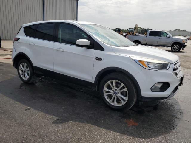 Photo 4 from auction – 2017 FORD ESCAPE SE with VIN 1FMCU0GD9HUE38848