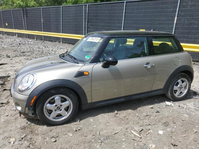 MINI COOPER 2010 with VIN WMWMF3C58ATZ63024 - Photo from auction