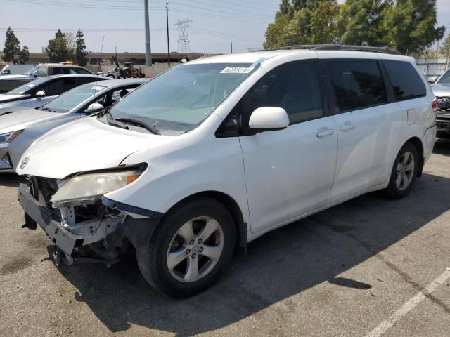 2011 TOYOTA SIENNA - Търг №52303275