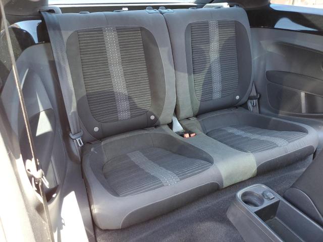 Photo 10 from auction – 2012 VOLKSWAGEN BEETLE TUR with VIN 3VWVA7AT6CM624825