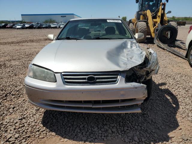 Photo 5 from auction – 2001 TOYOTA CAMRY LE with VIN 4T1BF22K11U120459