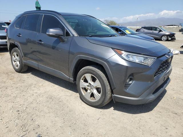 Photo 4 from auction – 2019 TOYOTA RAV4 XLE with VIN JTMP1RFV2KD005229