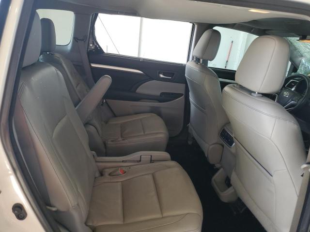 Photo 10 from auction – 2015 TOYOTA HIGHLANDER with VIN 5TDJKRFH7FS088812