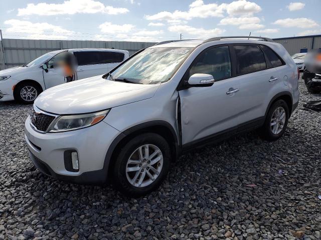 KIA SORENTO LX 2015 with VIN 5XYKT4A61FG640165 - Photo from auction