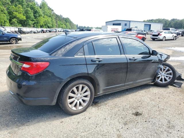 Photo 3 from auction – 2013 CHRYSLER 200 TOURIN with VIN 1C3CCBBB7DN571335