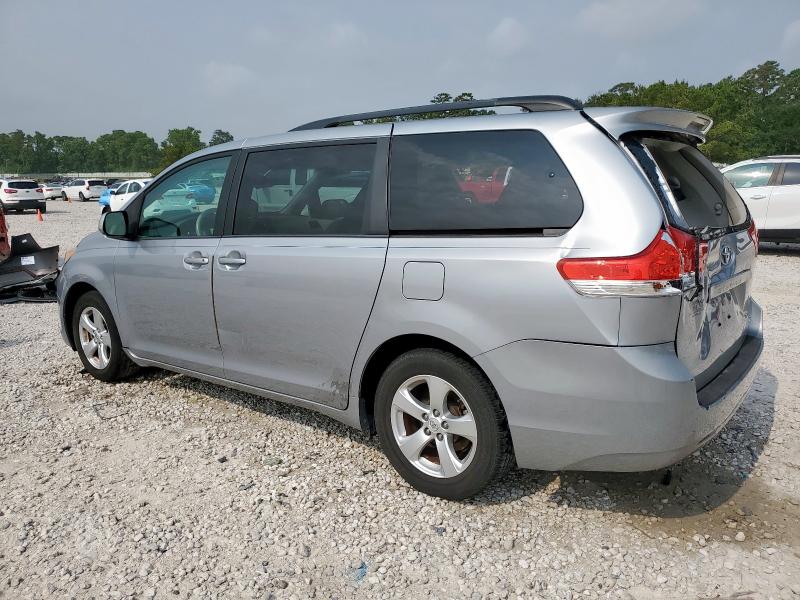 Photo 2 from auction – 2013 TOYOTA SIENNA LE with VIN 5TDKK3DC3DS393410