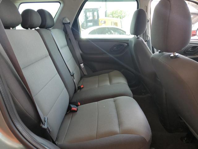 Photo 11 from auction – 2005 FORD ESCAPE XLS with VIN 1FMYU02Z35KC44073