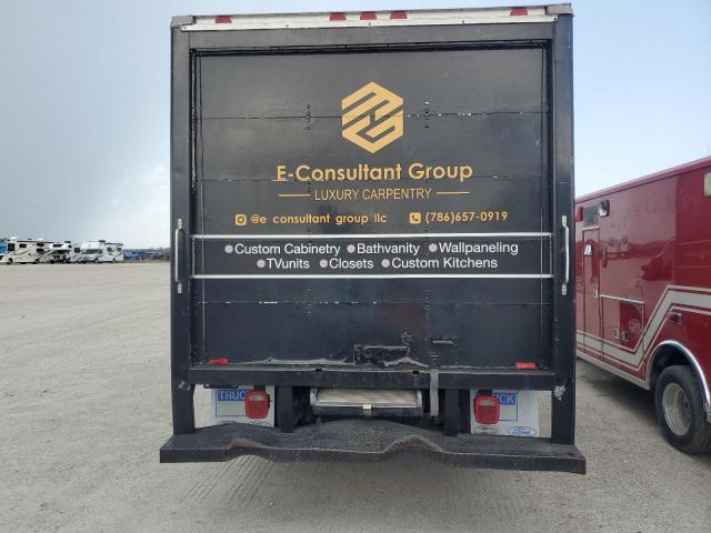 Photo 6 from auction – 2000 FORD ECONOLINE with VIN 1FDWE35F7YHA17381