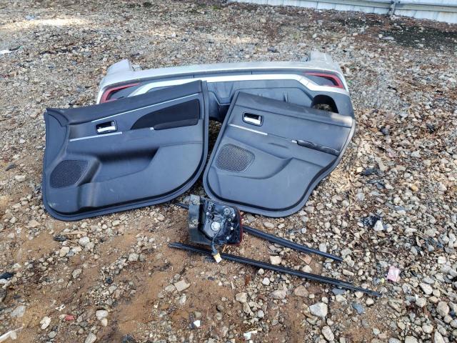 Photo 13 from auction – 2019 MITSUBISHI OUTLANDER with VIN JA4AP4AU5KU013602