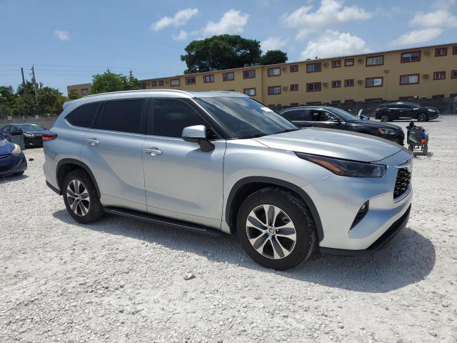 Photo 4 from auction – 2023 TOYOTA HIGHLANDER with VIN 5TDKDRAH9PS504169