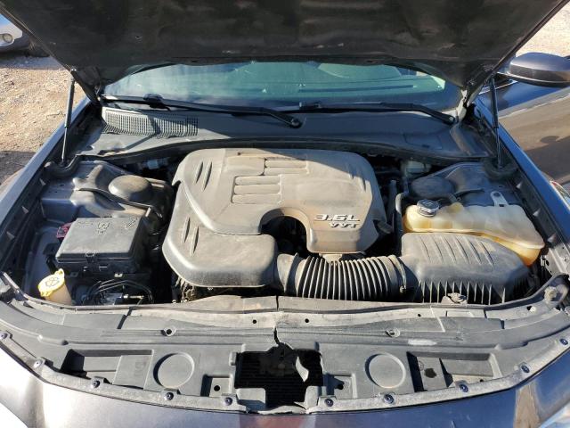 Photo 11 from auction – 2015 CHRYSLER 300 LIMITE with VIN 2C3CCAAG1FH931640