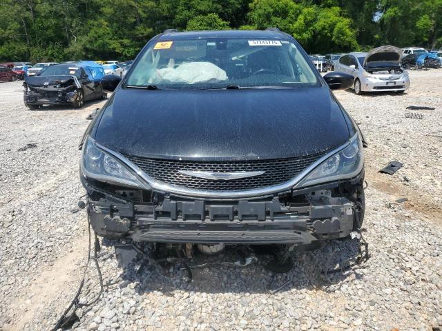 Photo 5 from auction – 2017 CHRYSLER PACIFICA T with VIN 2C4RC1BG1HR576311