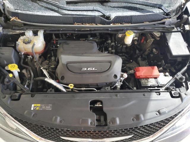 Photo 12 from auction – 2018 CHRYSLER PACIFICA T with VIN 2C4RC1BG7JR141802