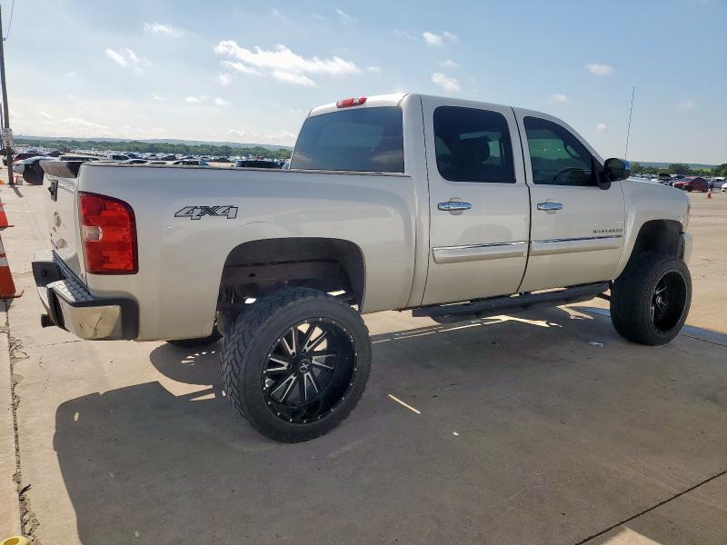 Photo 3 from auction – 2011 CHEVROLET SILVERADO with VIN 3GCPKSE35BG377509