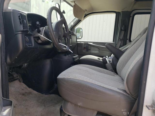 Photo 7 from auction – 2005 CHEVROLET EXPRESS with VIN 1GCFG15T051142218