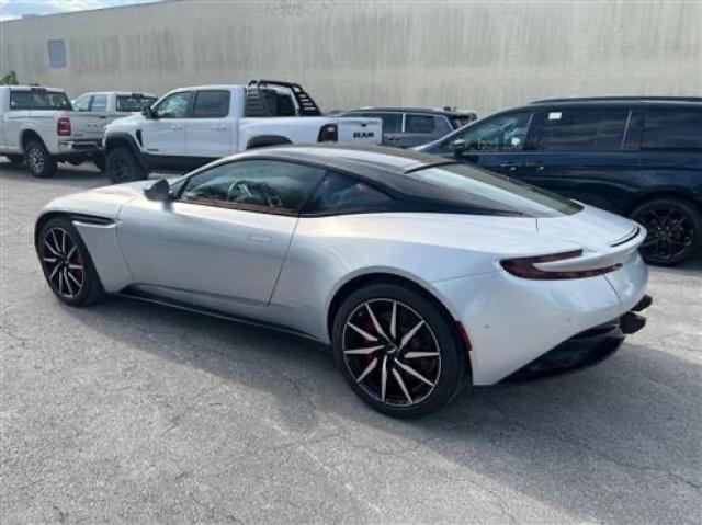 Photo 3 from auction – 2021 ASTON MARTIN DB11 with VIN SCFRMFAWXMGL10429