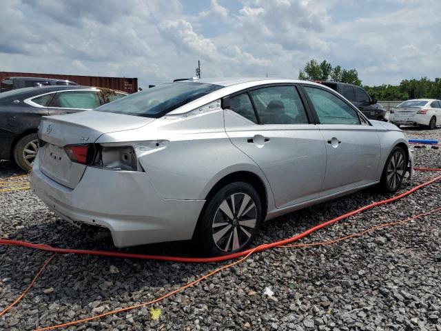 Photo 3 from auction – 2022 NISSAN ALTIMA SV with VIN 1N4BL4DV8NN304500