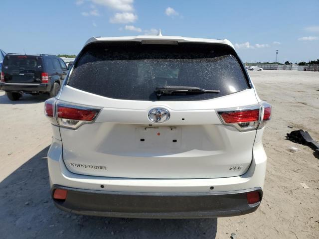 Photo 6 from auction – 2016 TOYOTA HIGHLANDER with VIN 5TDKKRFH1GS506447