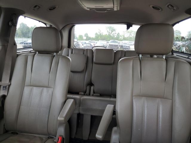 Photo 10 from auction – 2015 CHRYSLER TOWN & COU with VIN 2C4RC1CG8FR673968