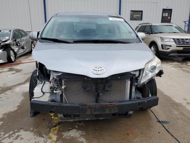 Photo 5 from auction – 2012 TOYOTA SIENNA LE with VIN 5TDKK3DC8CS208301